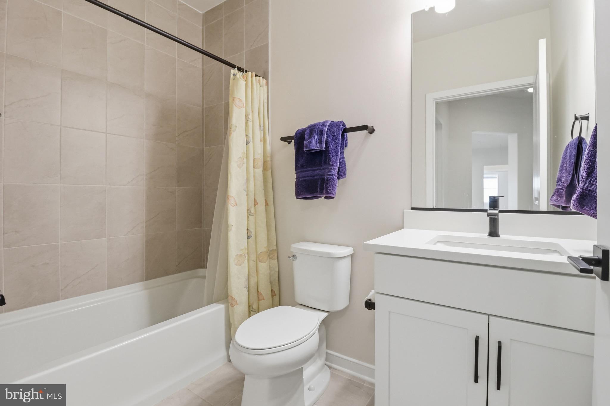 GATHERINGS AT POTOMAC STATION - Residential