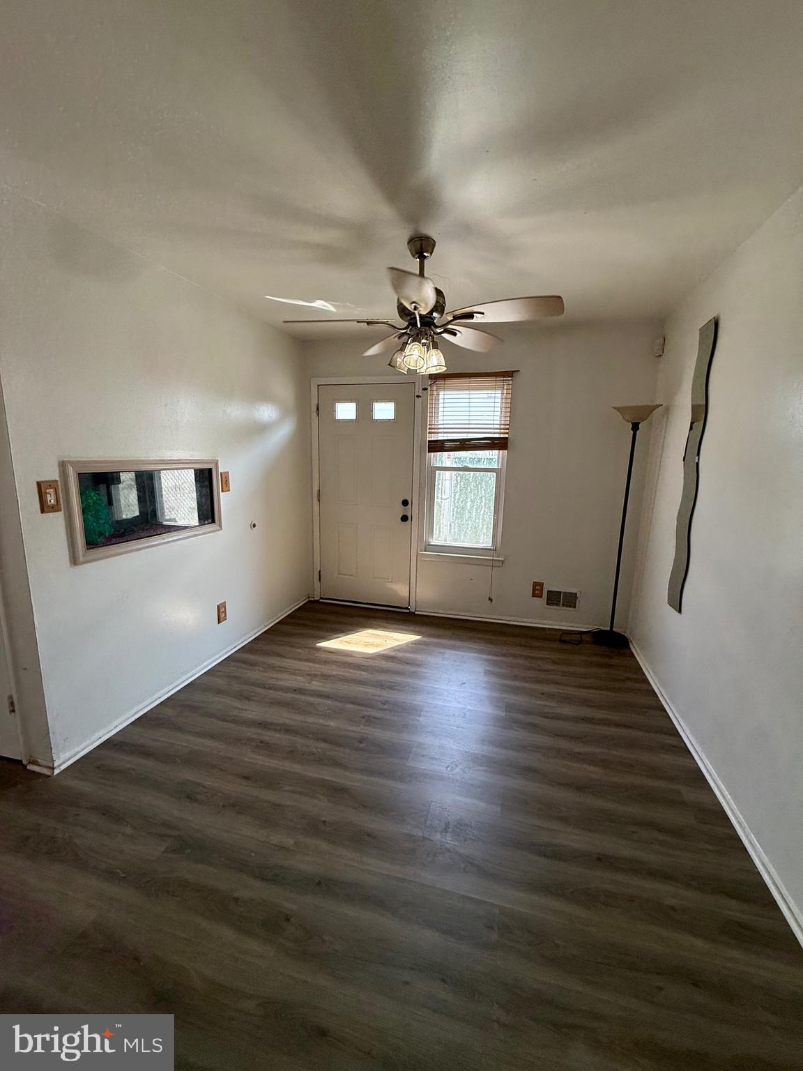 2515 S HOWARD STREET