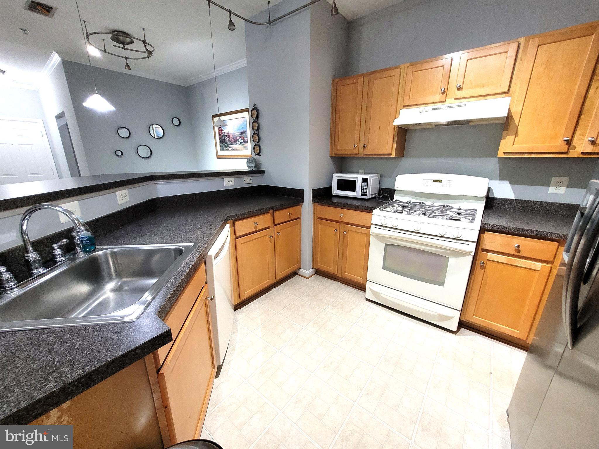 STONEGATE AT FAIRCREST - Residential Lease