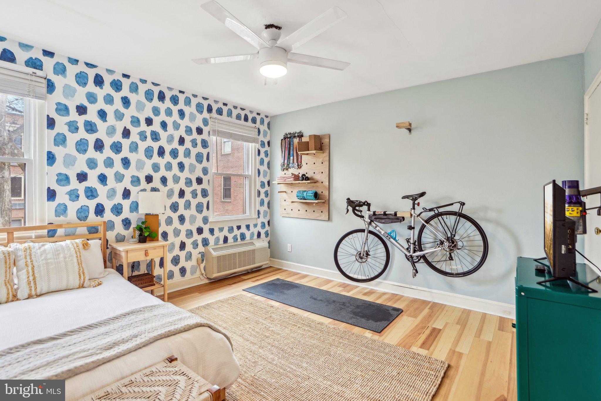 CHEVY CHASE PARK - Residential