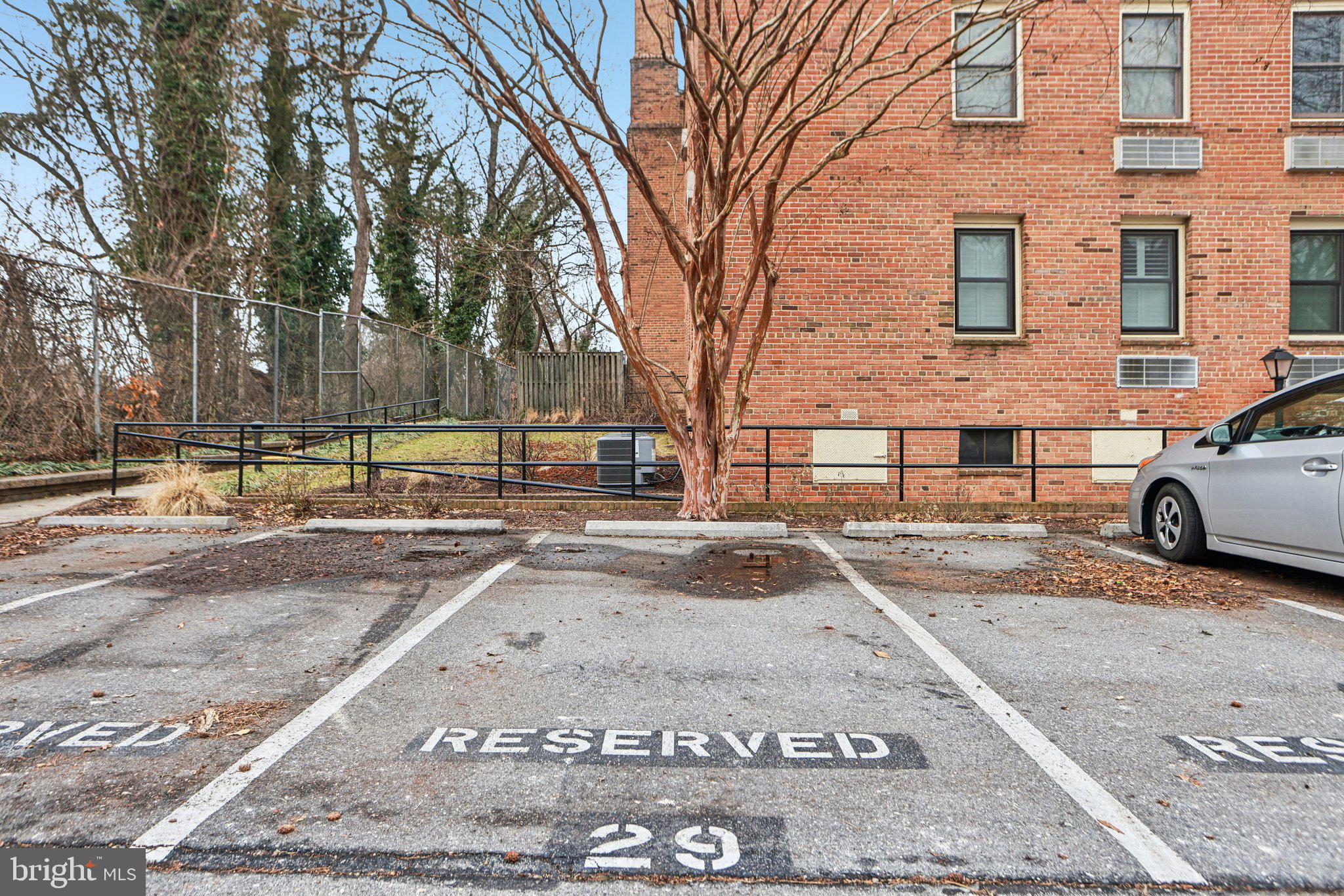 CHEVY CHASE PARK - Residential