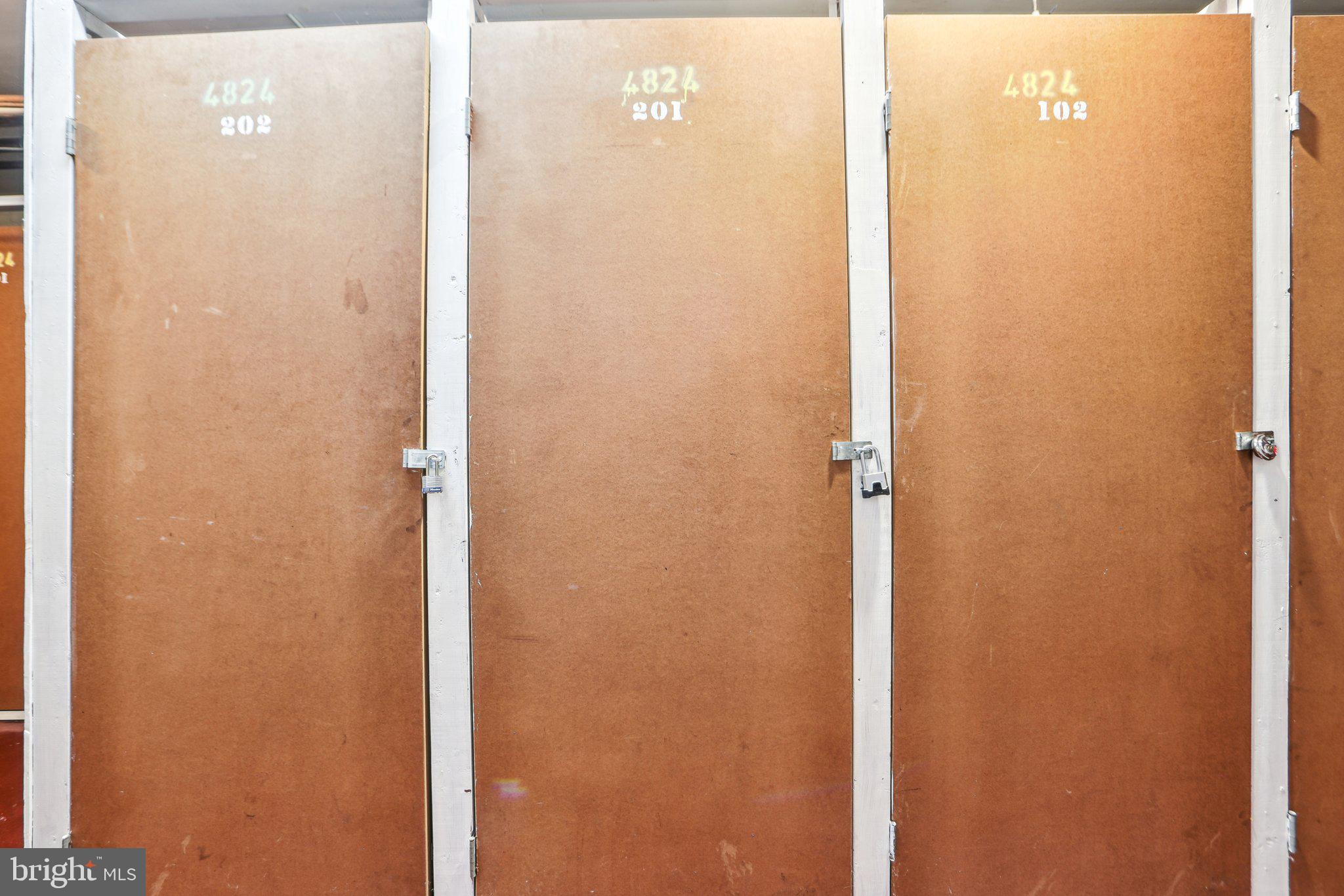 CHEVY CHASE PARK - Residential