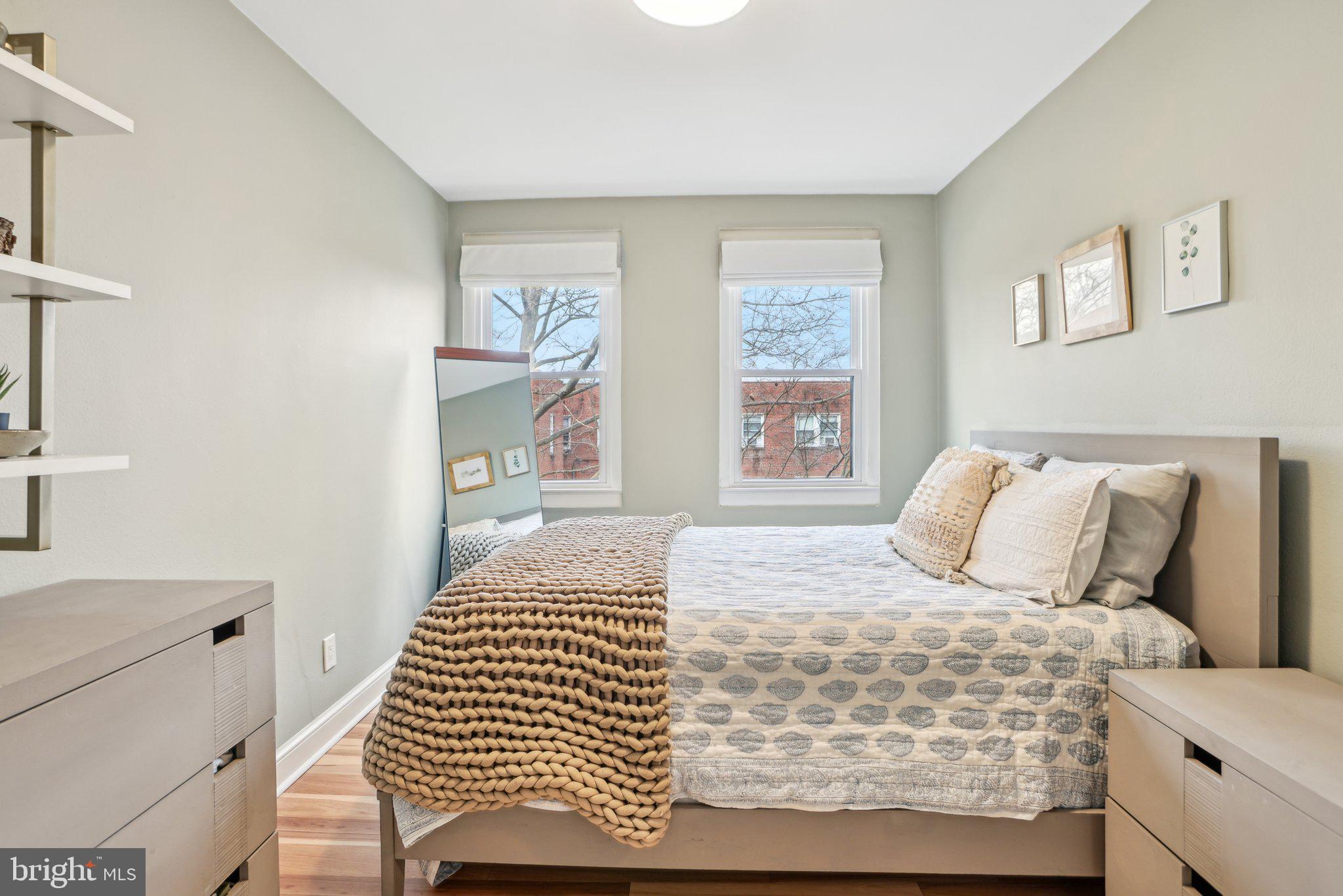 CHEVY CHASE PARK - Residential