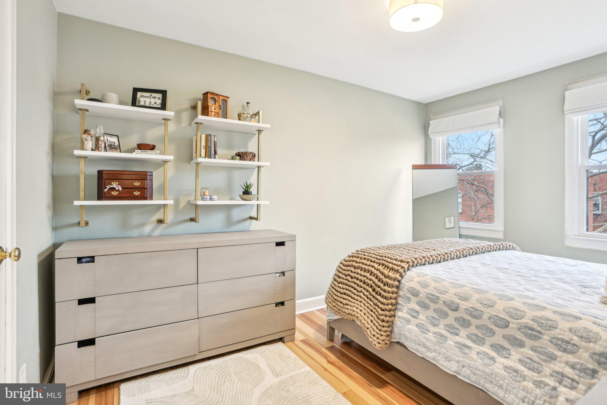 CHEVY CHASE PARK - Residential