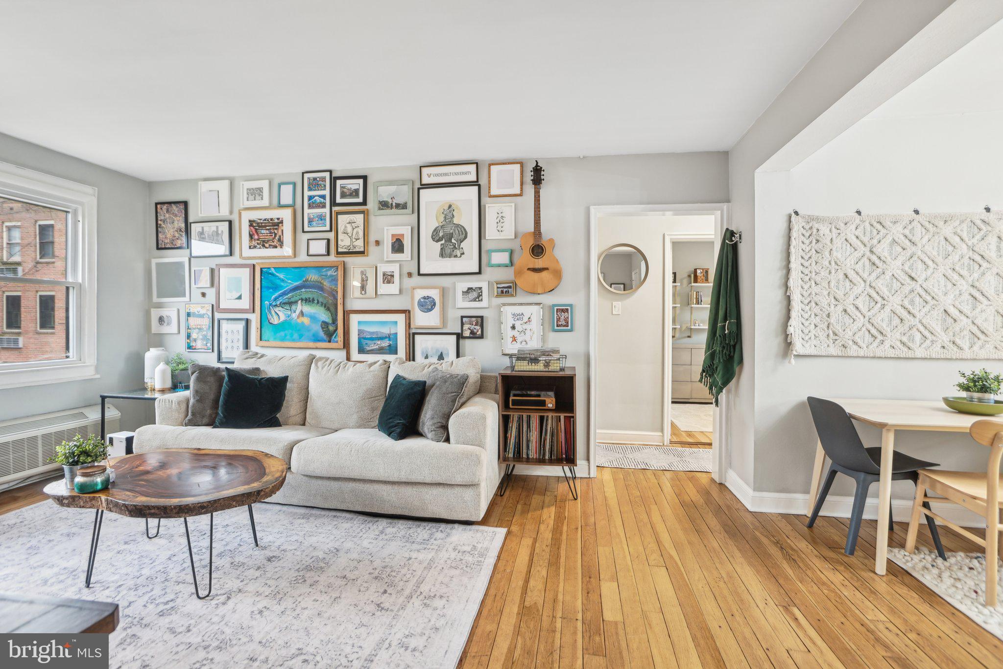 CHEVY CHASE PARK - Residential