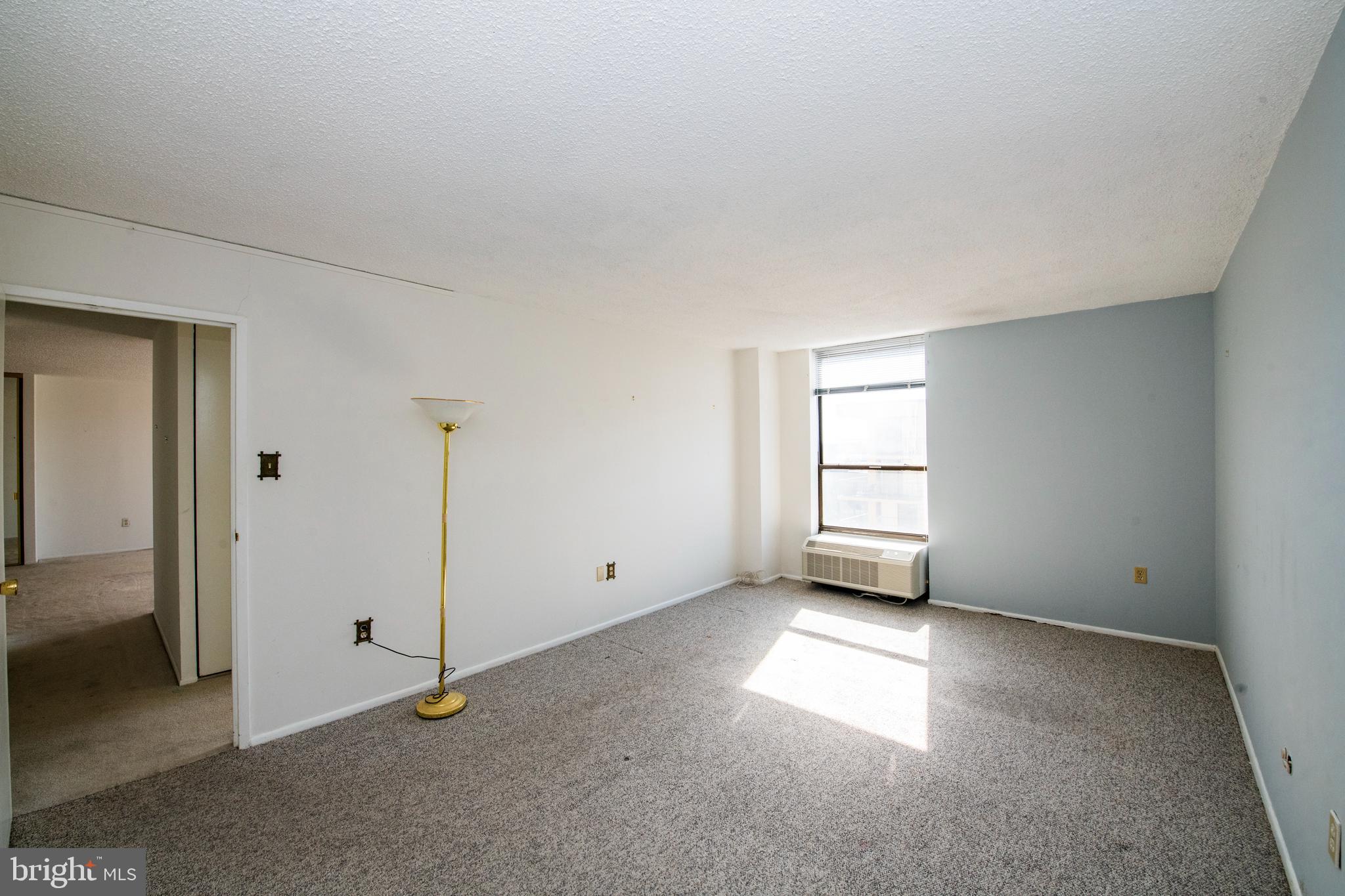 PLYMOUTH HILLS - Residential