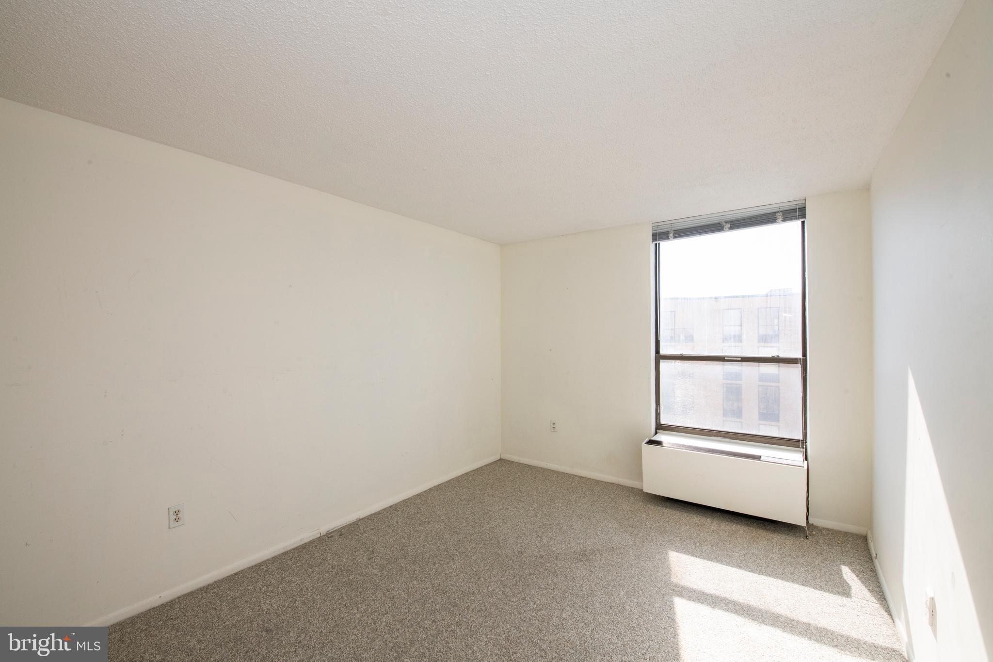 PLYMOUTH HILLS - Residential