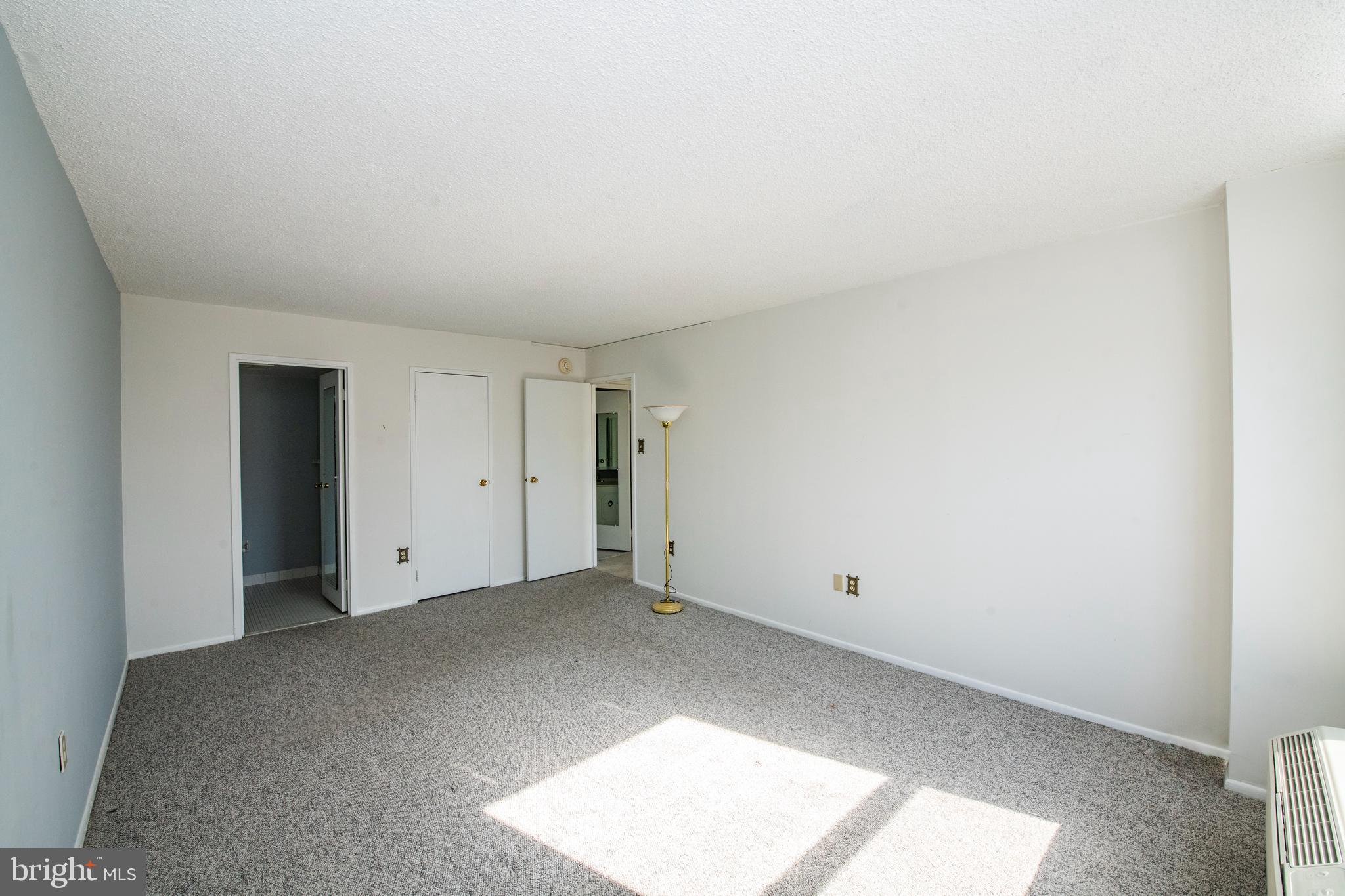 PLYMOUTH HILLS - Residential