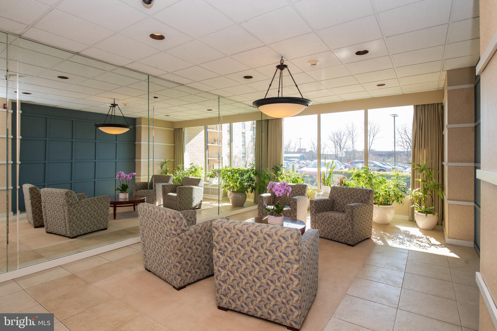 PLYMOUTH HILLS - Residential