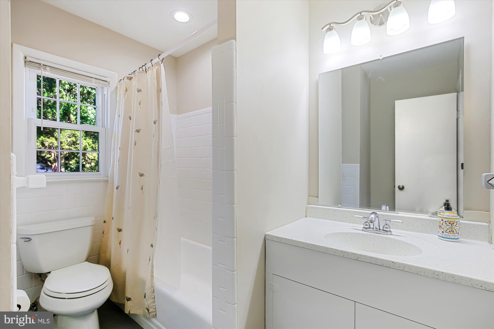 BELLE HAVEN TERRACE - Residential