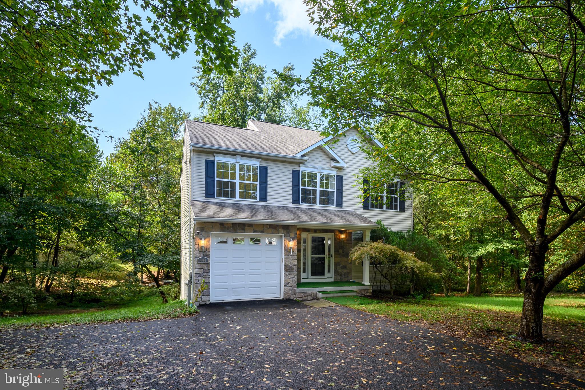 Beautiful 4 bedroom single family home for rent on private lot! Lovely multi-tiered back deck, peaceful backyard, fully finished basement with bonus bedroom and full bathroom. This home has it all come see it today! All Peace of Mind Property Management residents are enrolled in the Resident Benefits Package (RBP) for $60.95/month which includes liability insurance, credit building to help boost the resident's credit score with timely rent payments, up to $1M Identity Theft Protection, HVAC air filter delivery (for applicable properties), our best-in-class resident rewards program, on-demand pest control, and much more! More details upon application. $25 application fee. All adults must apply separately. Deposit and FULL first month's rent due prior to move in. If there is a pro rate, it will be paid on the 1st of the following month. 625 credit score for all adults required