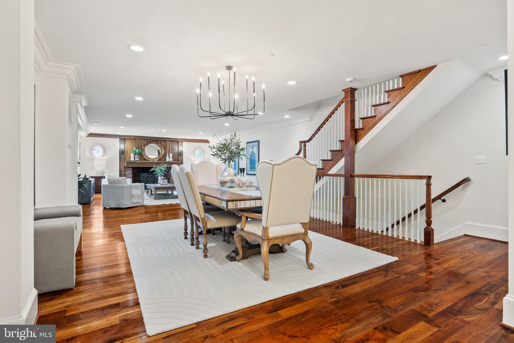 GENERAL WASHINGTON CLUB - Residential