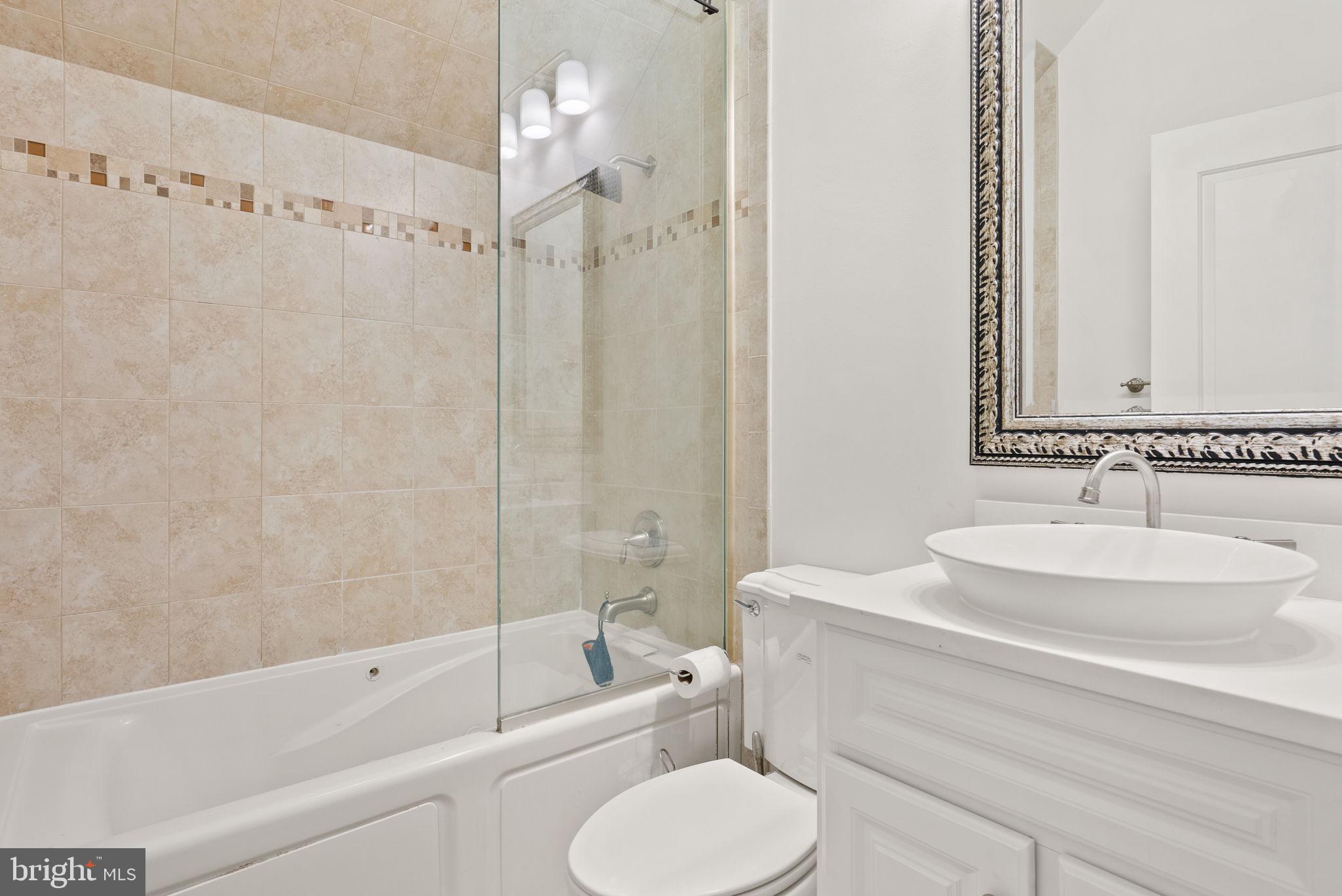 GENERAL WASHINGTON CLUB - Residential