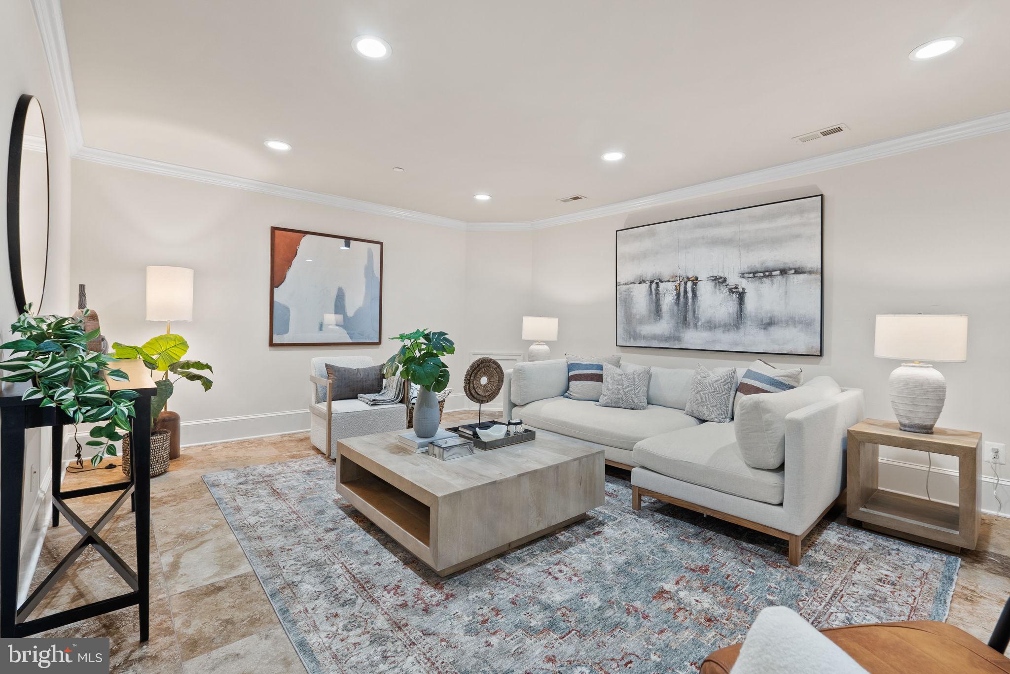 GENERAL WASHINGTON CLUB - Residential