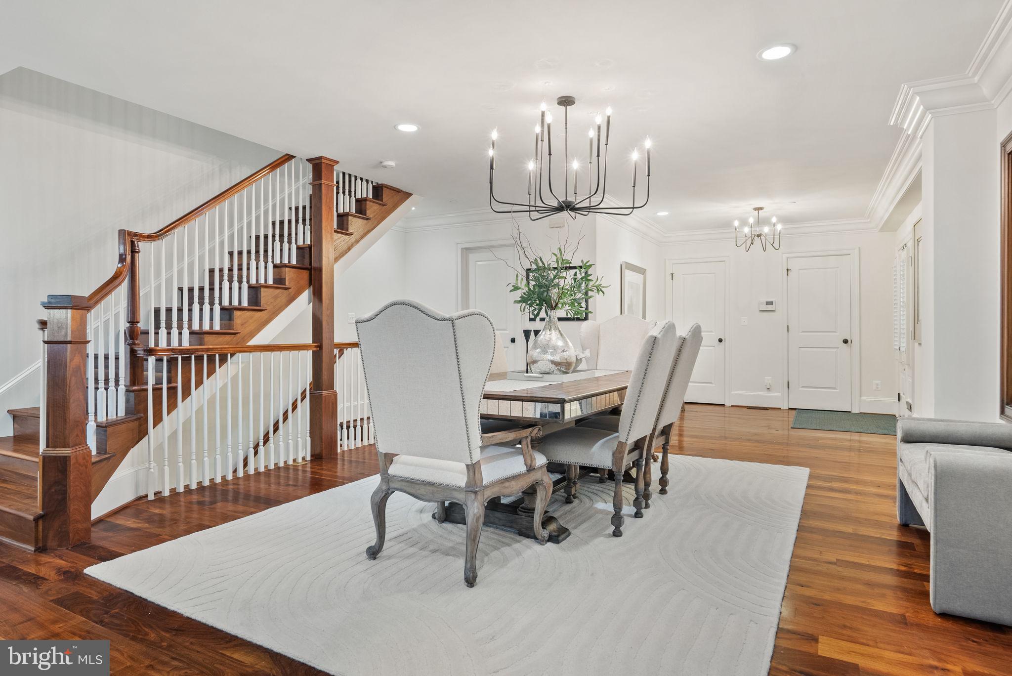 GENERAL WASHINGTON CLUB - Residential