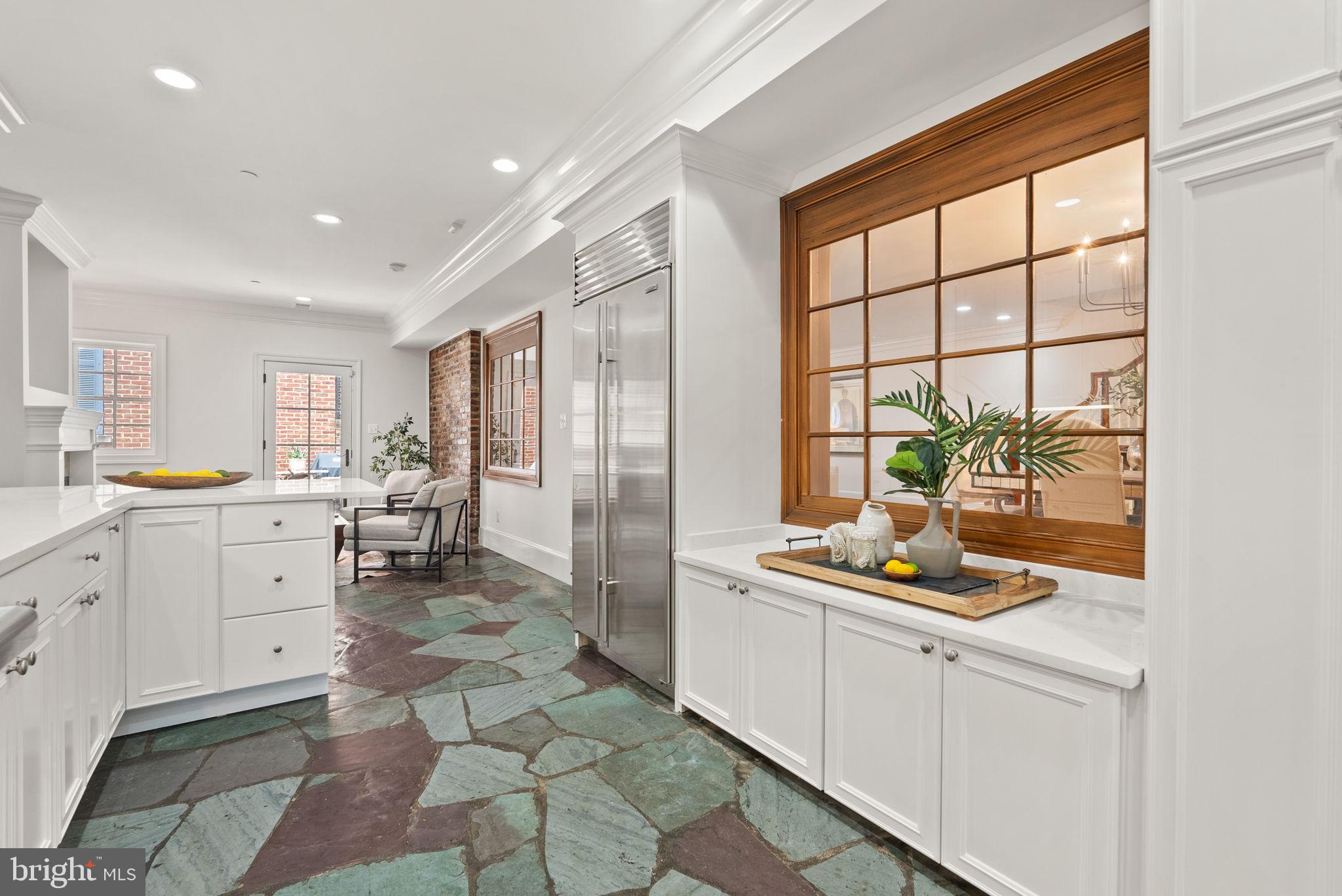 GENERAL WASHINGTON CLUB - Residential