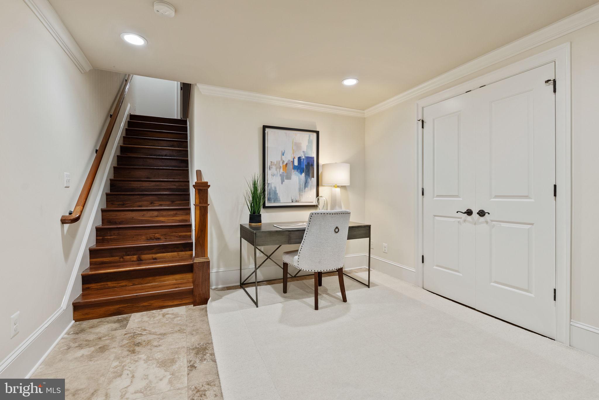 GENERAL WASHINGTON CLUB - Residential