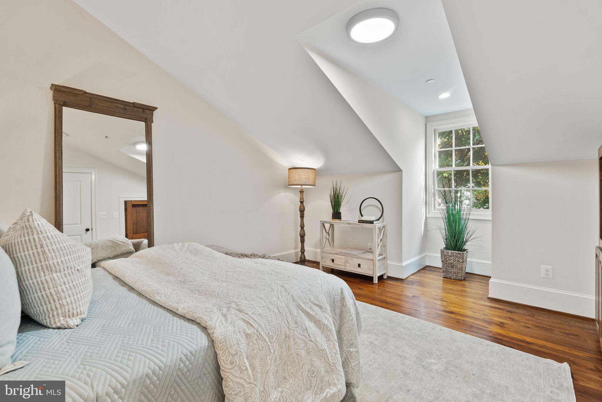 GENERAL WASHINGTON CLUB - Residential