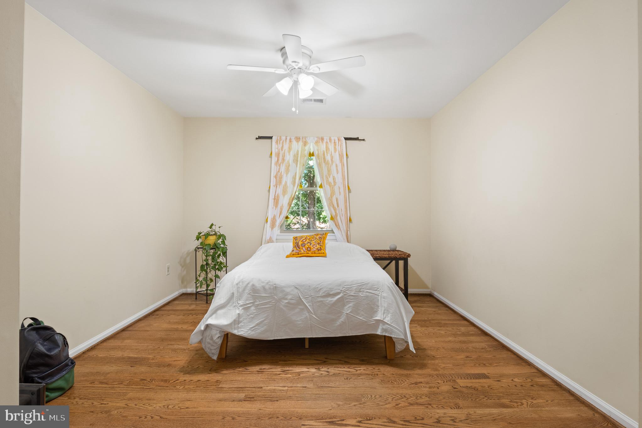 HOLMEHURST WEST PLAT ONE - Residential