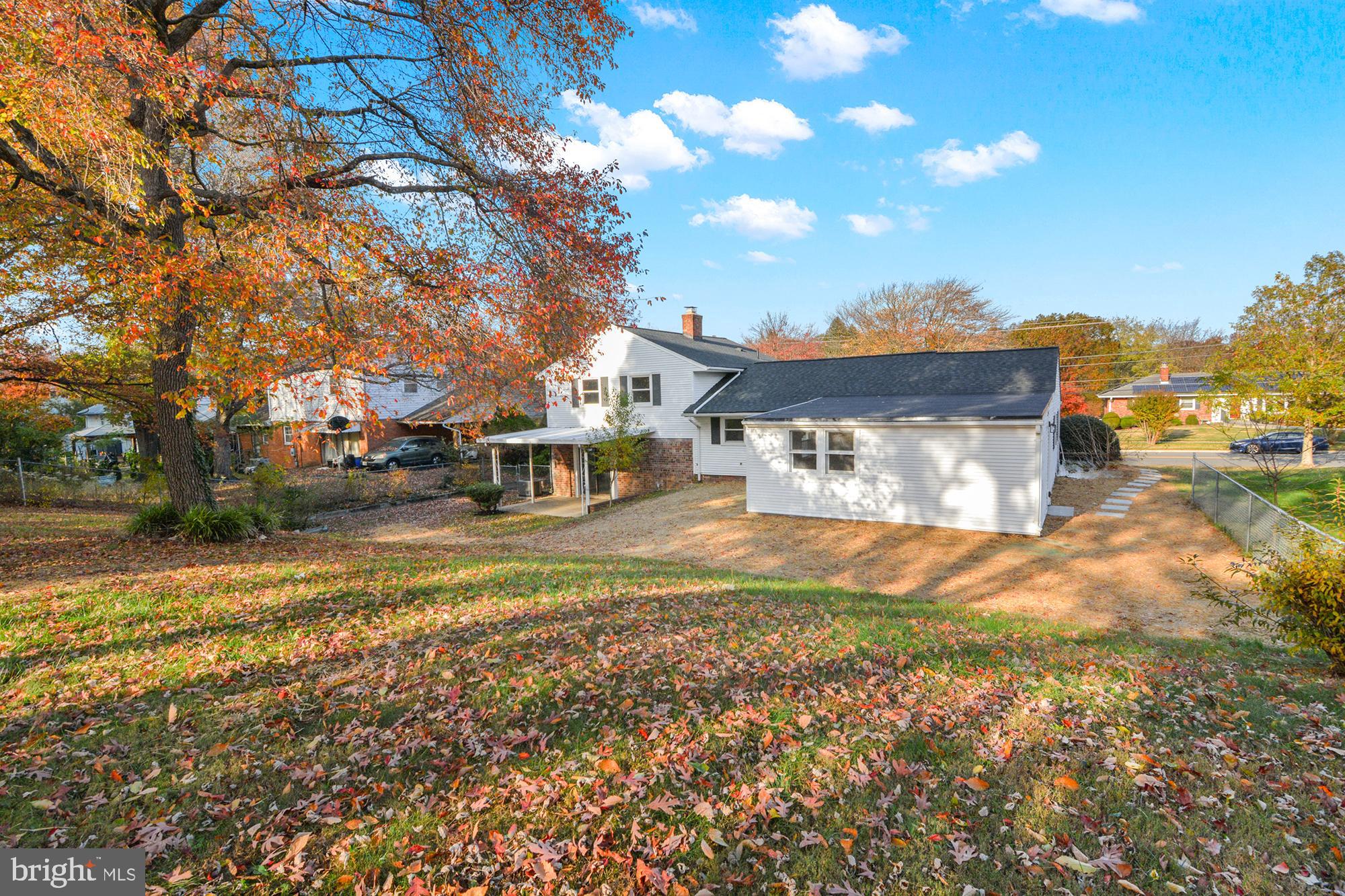 2909 SHANANDALE DRIVE