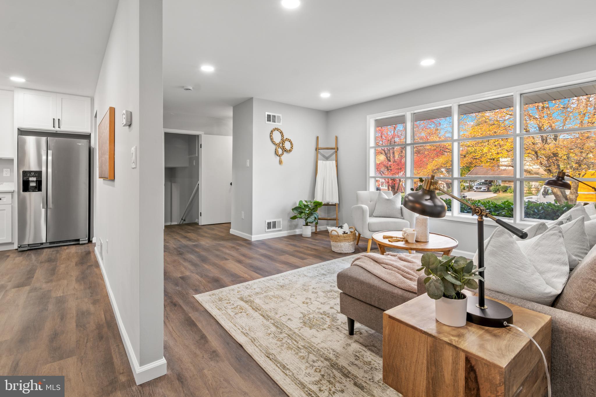 CALVERTON - Residential