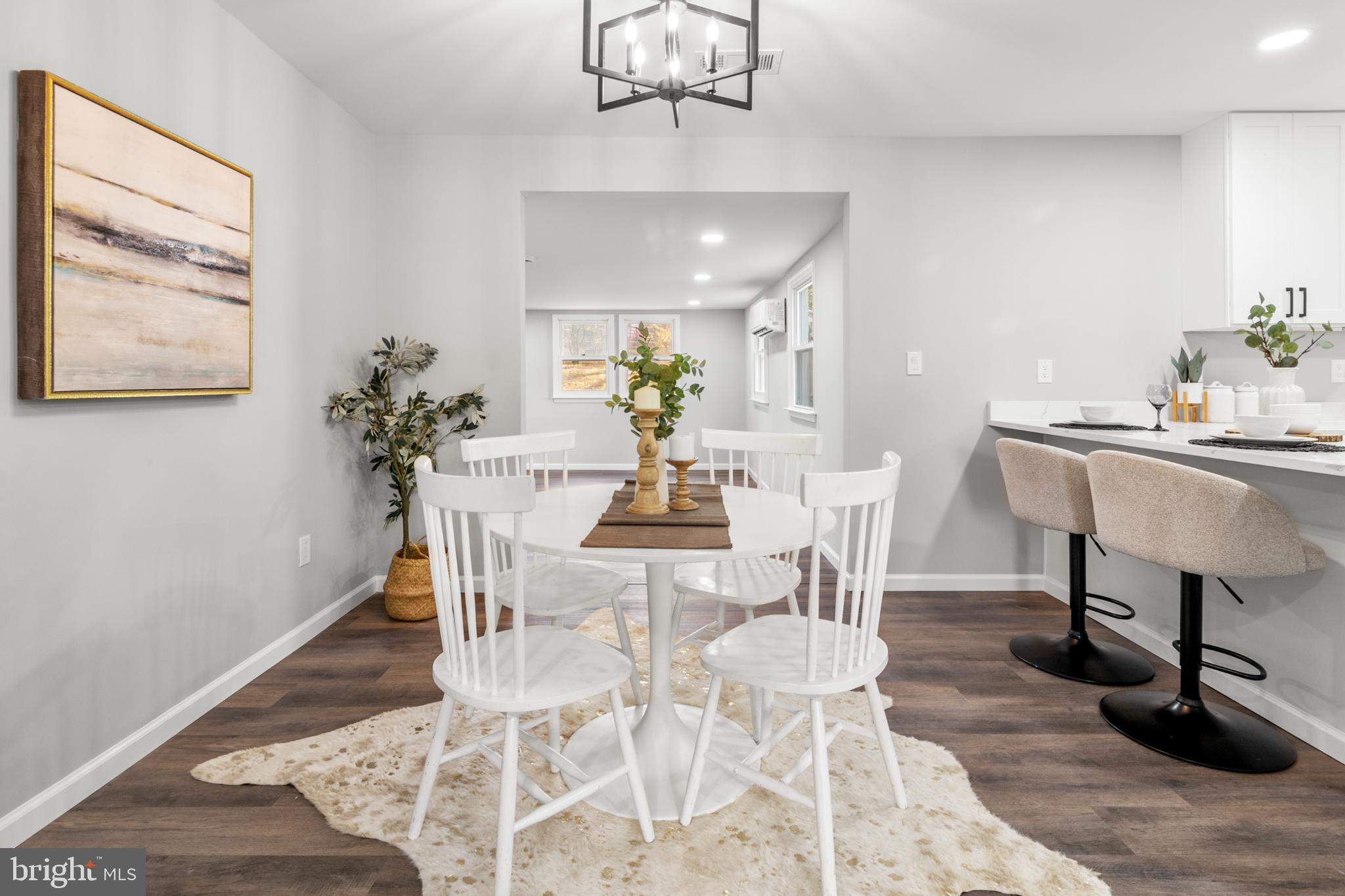 CALVERTON - Residential