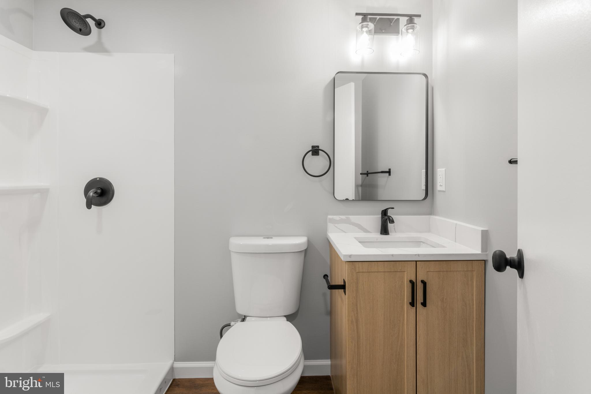 CALVERTON - Residential