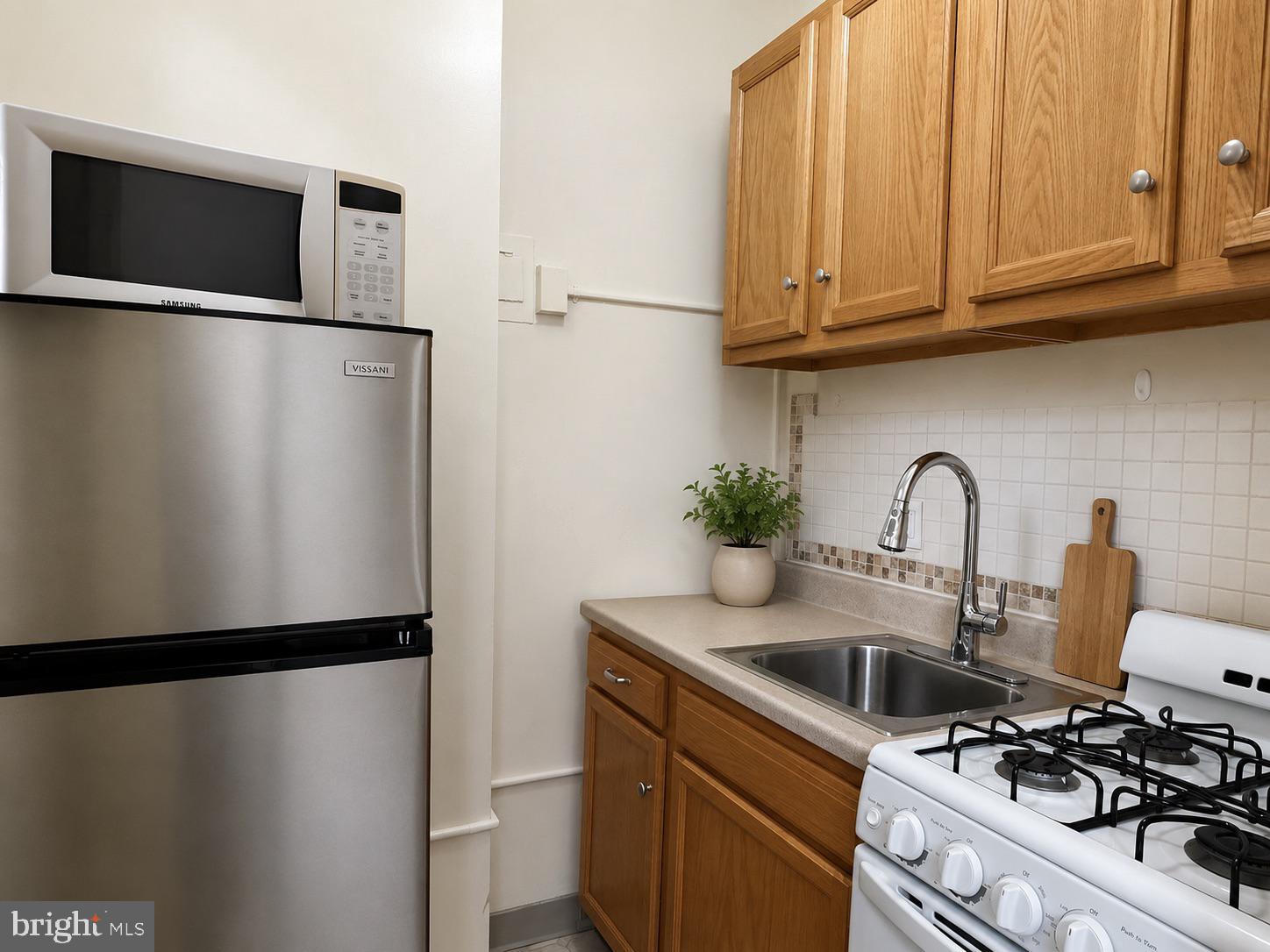 1121 ARLINGTON BOULEVARD 139