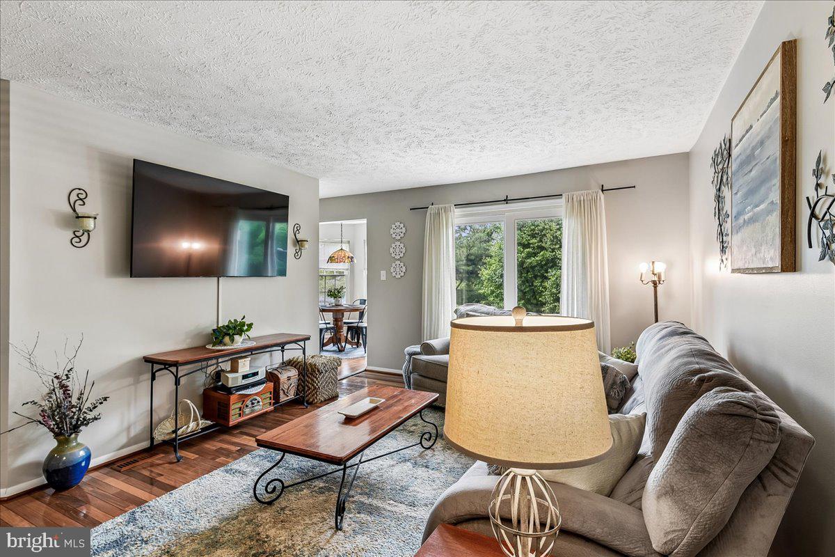 CHESTERFIELD GARDEN CONDOMINIUM - Residential