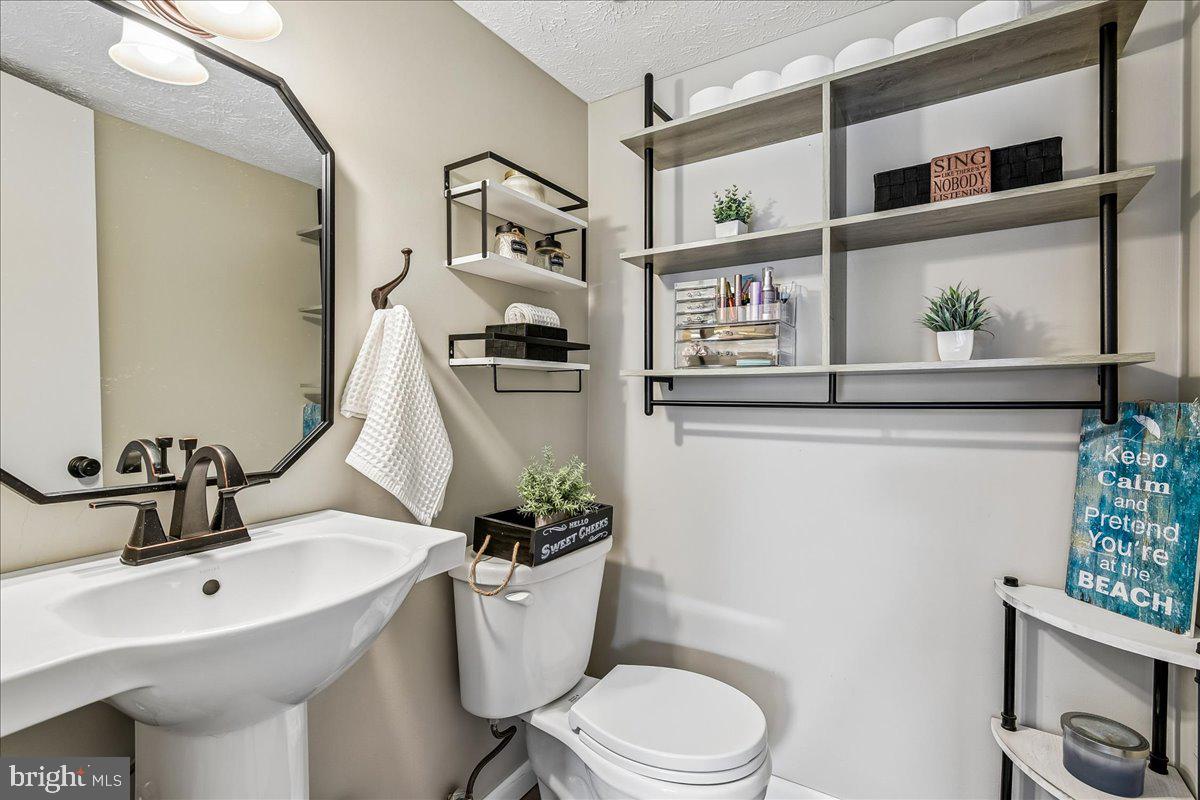 CHESTERFIELD GARDEN CONDOMINIUM - Residential