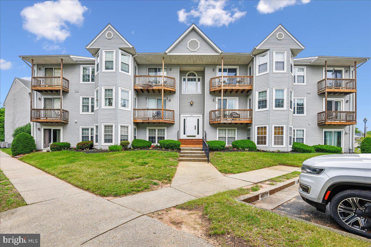 CHESTERFIELD GARDEN CONDOMINIUM - Residential