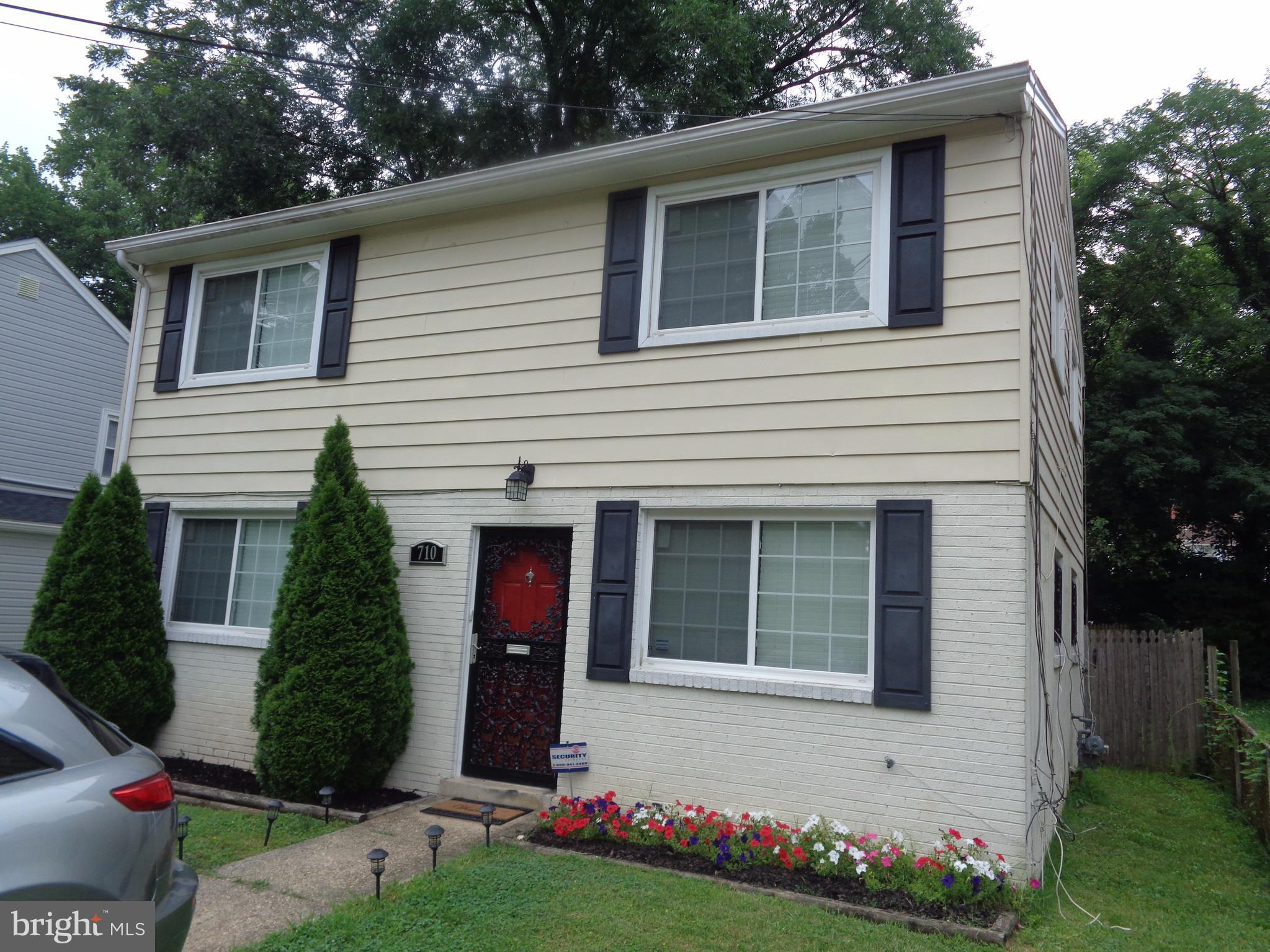 CAPITOL HEIGHTS - Residential