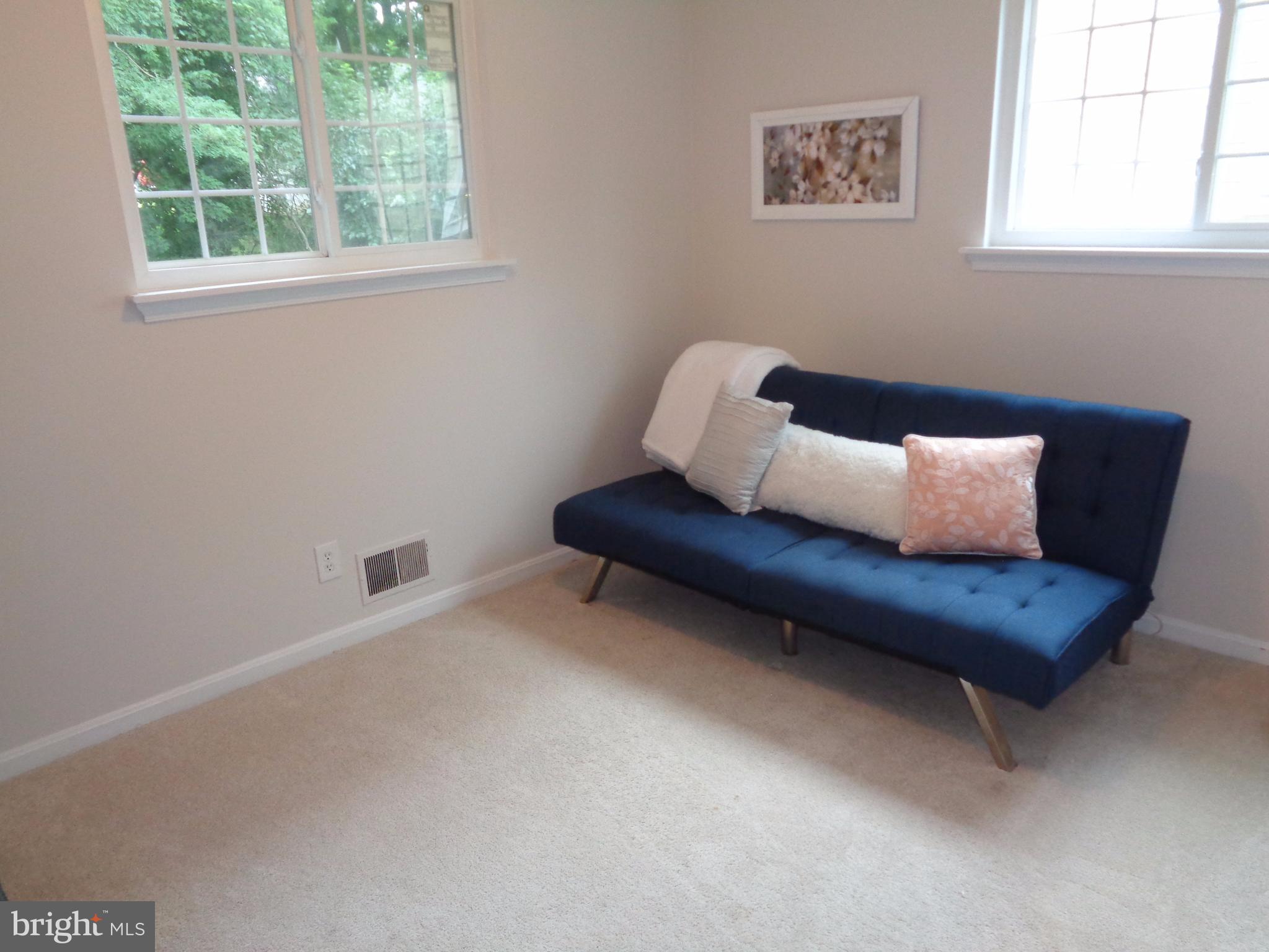 CAPITOL HEIGHTS - Residential