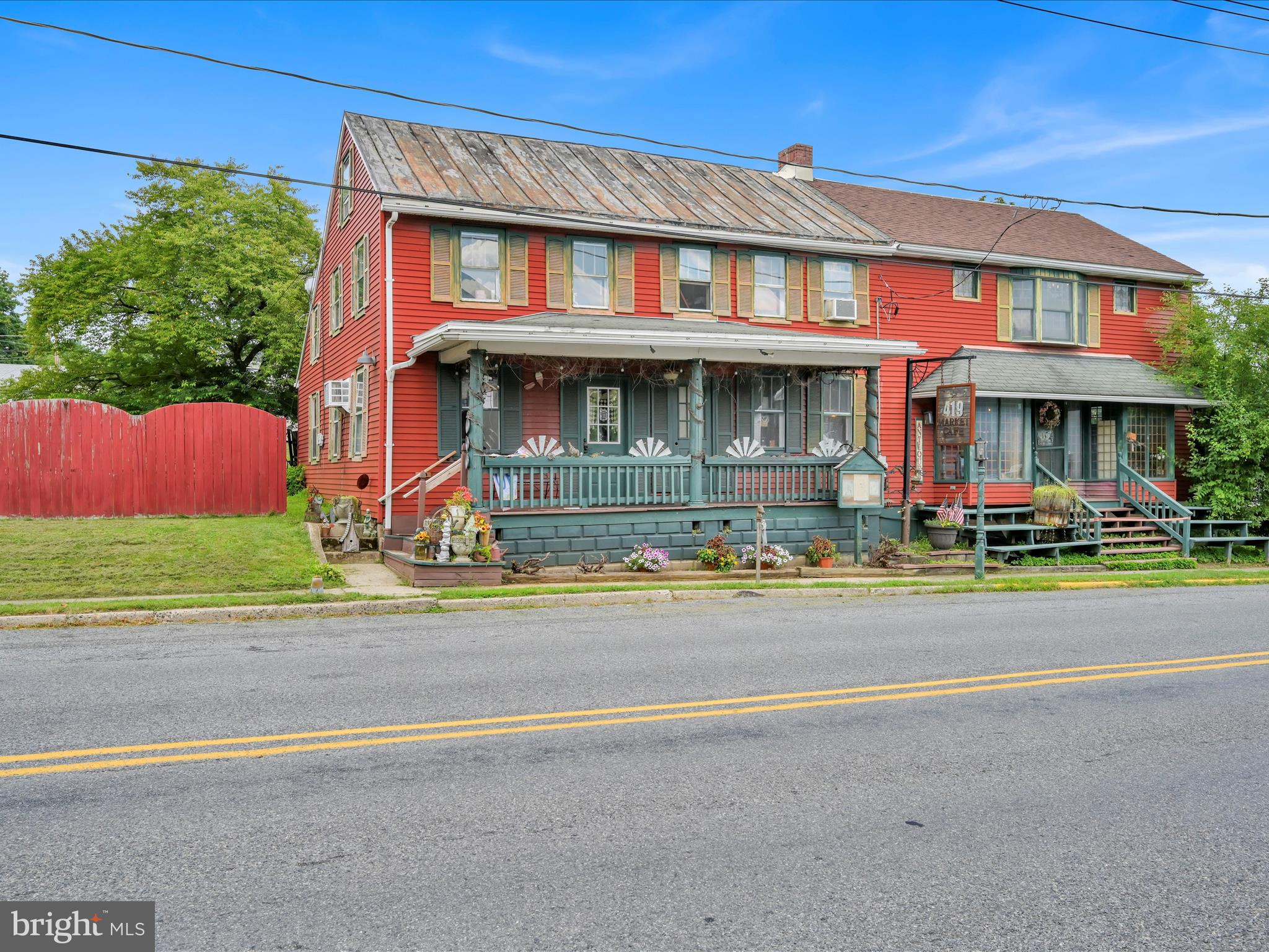 419 E MARKET STREET