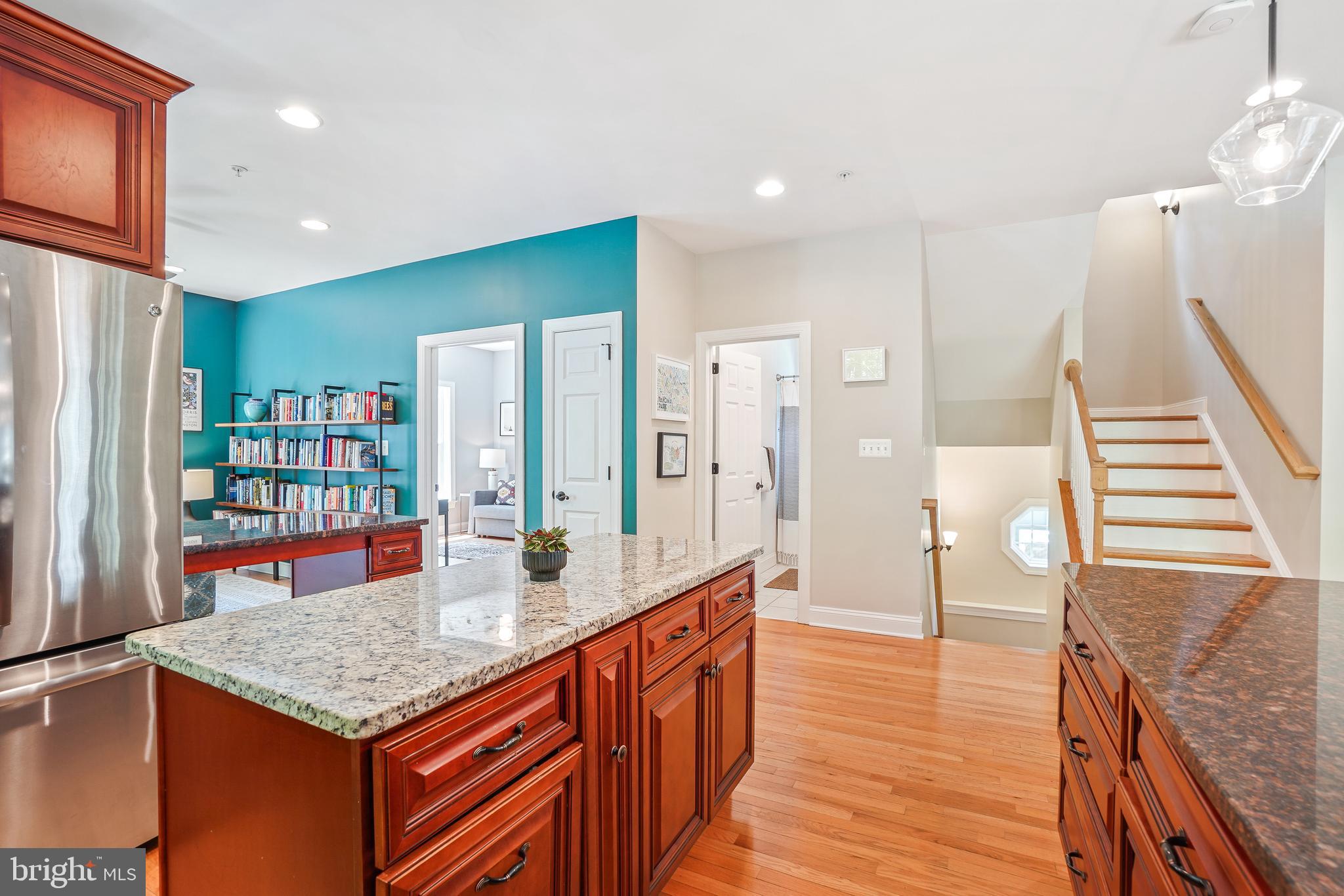 TAKOMA PARK - Residential