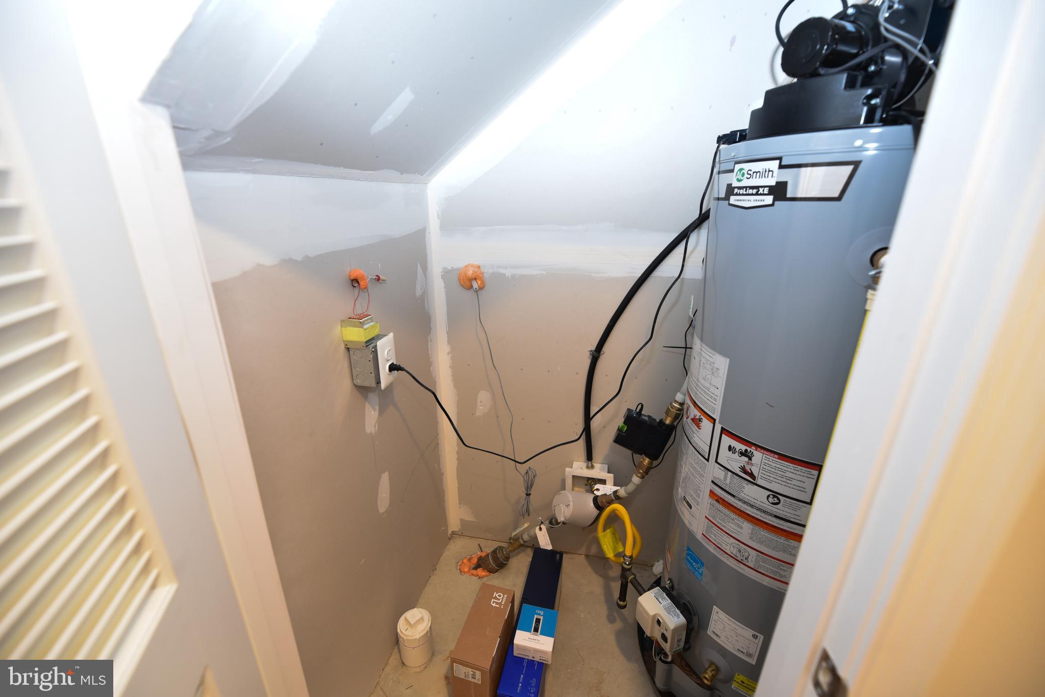 PLANTATION LAKES - Residential