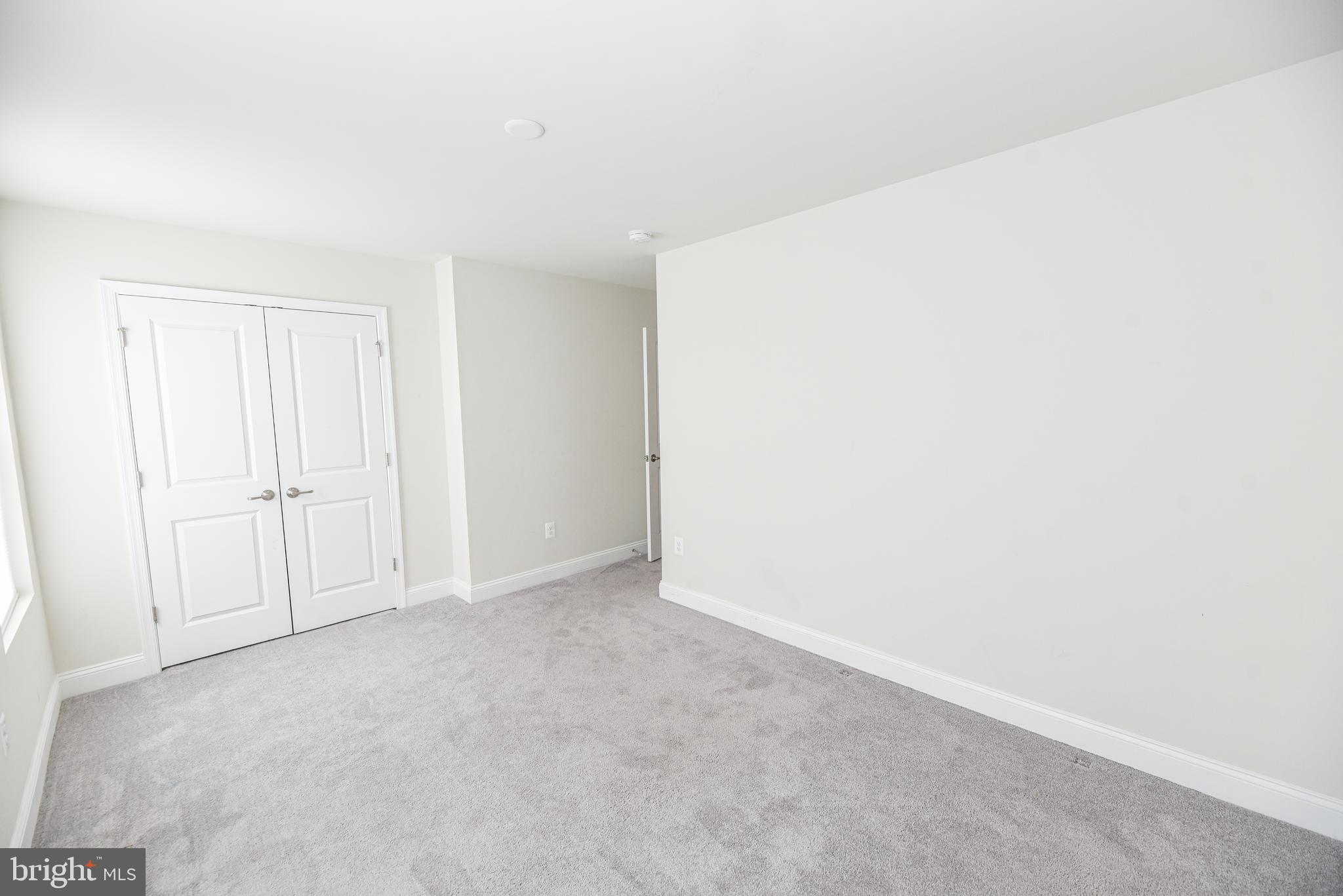 PLANTATION LAKES - Residential