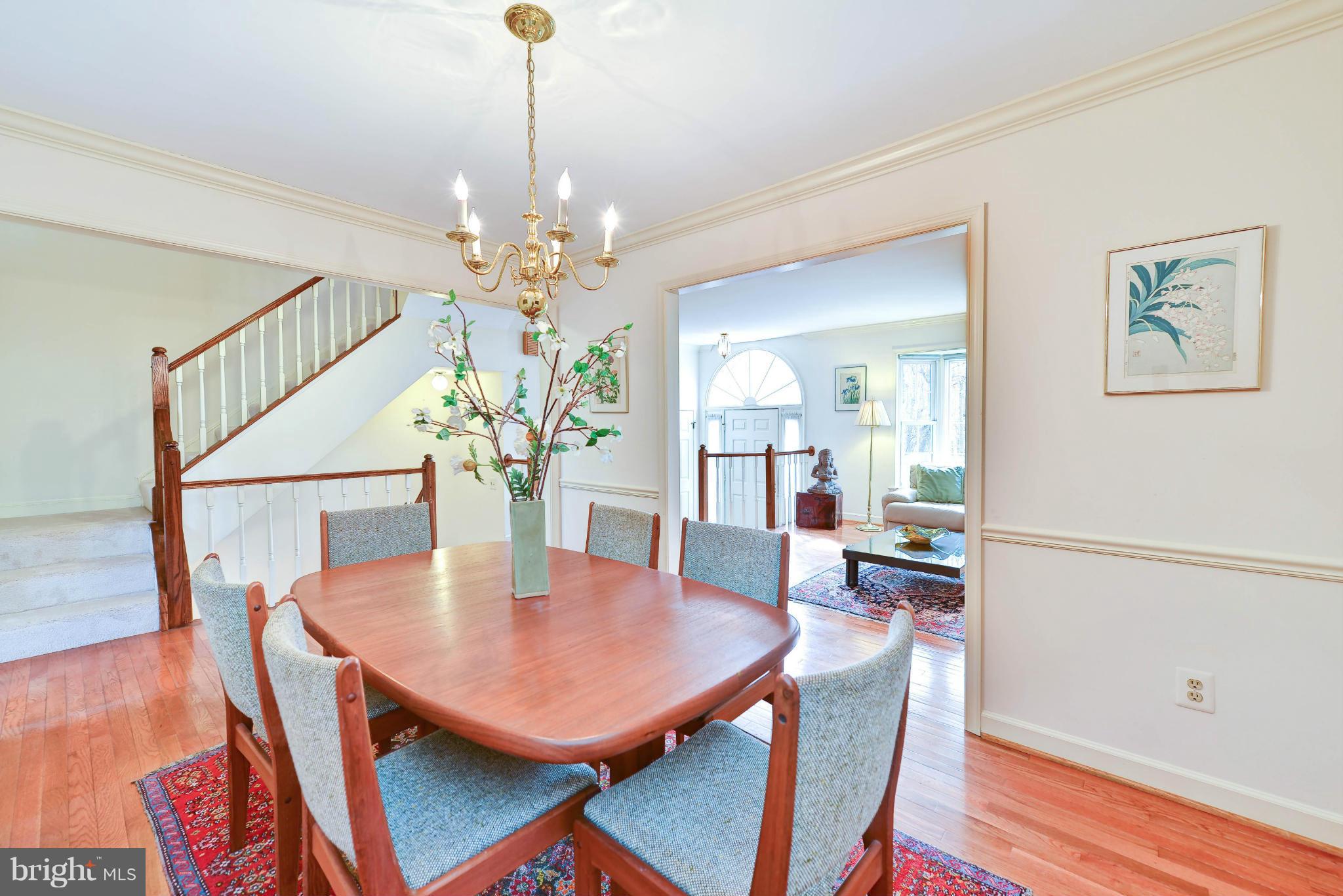 MC LEAN PROVINCE - Residential