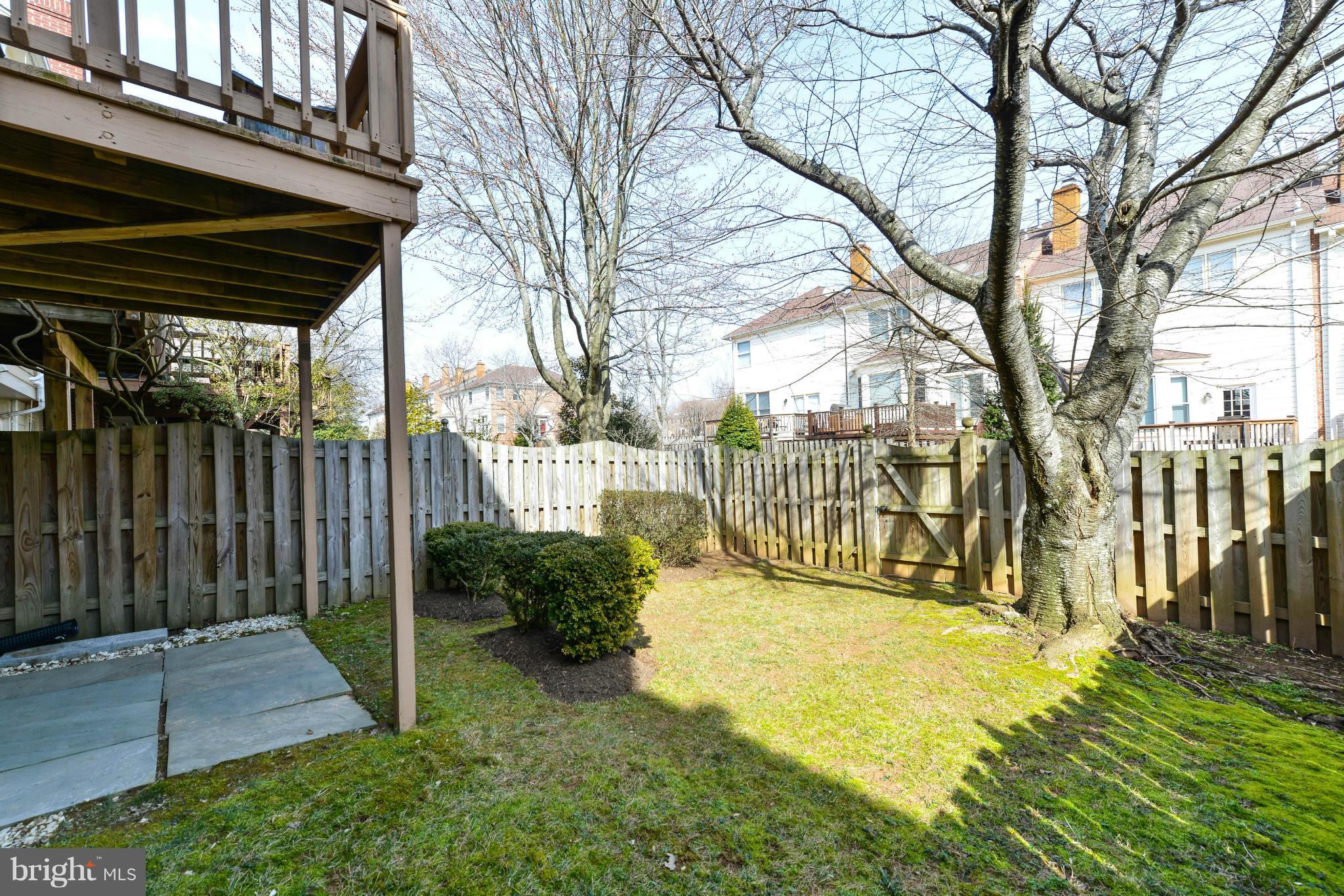 MC LEAN PROVINCE - Residential