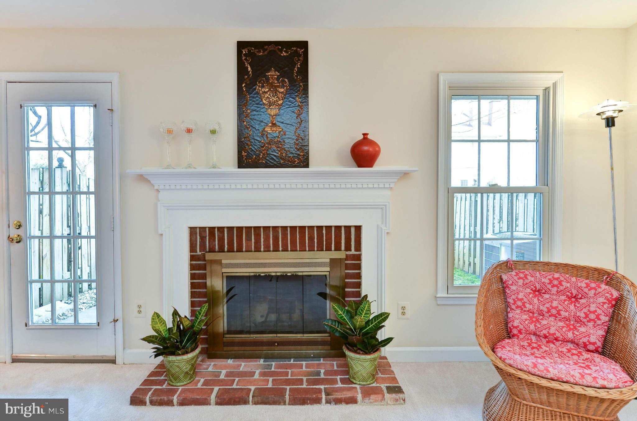 MC LEAN PROVINCE - Residential