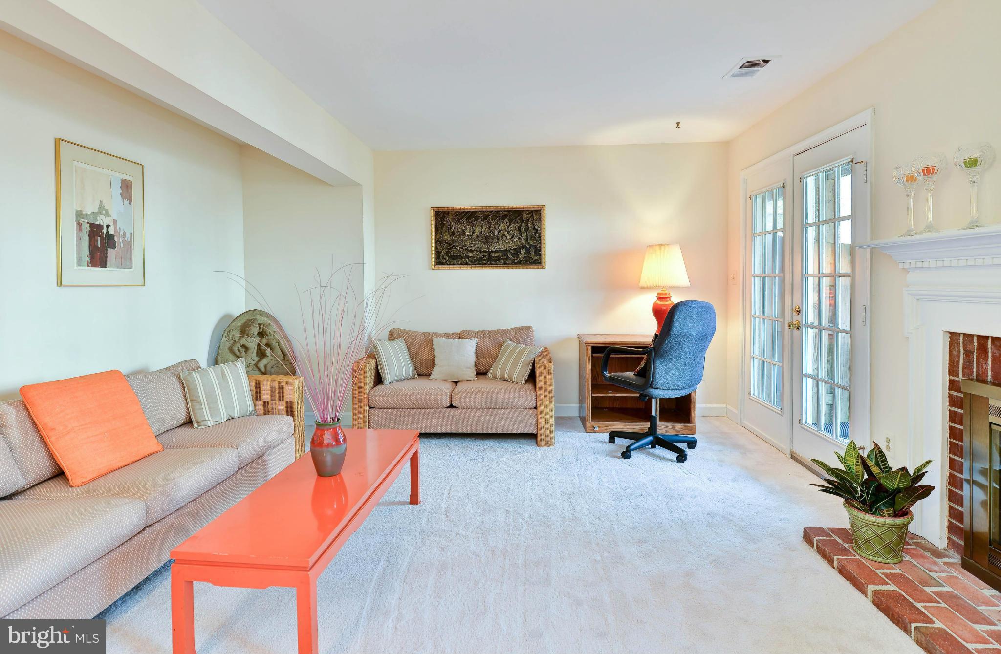 MC LEAN PROVINCE - Residential