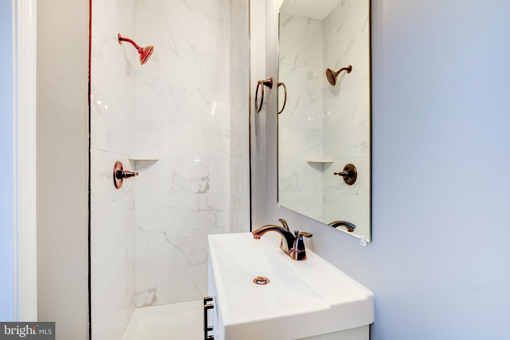 BELAIR-EDISON - Residential