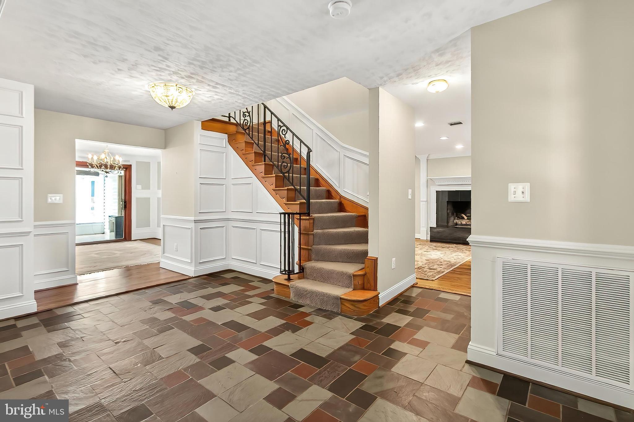 12118 DUMFRIES ROAD