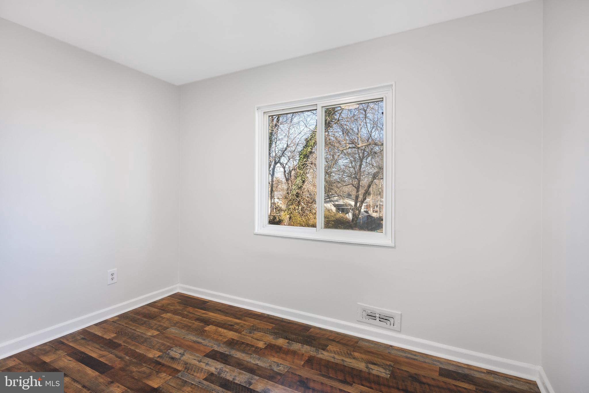 HIGHLAND WOODS - Residential