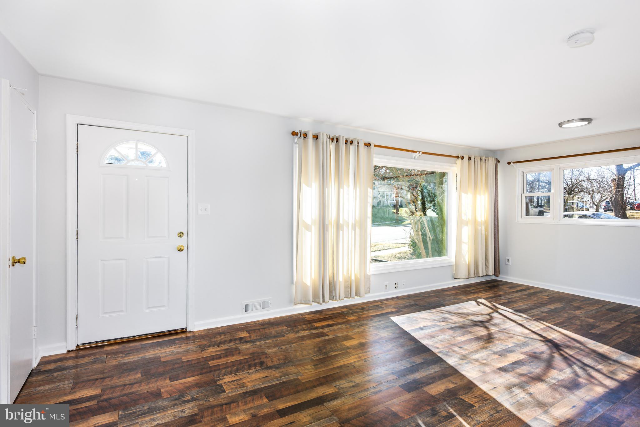 HIGHLAND WOODS - Residential