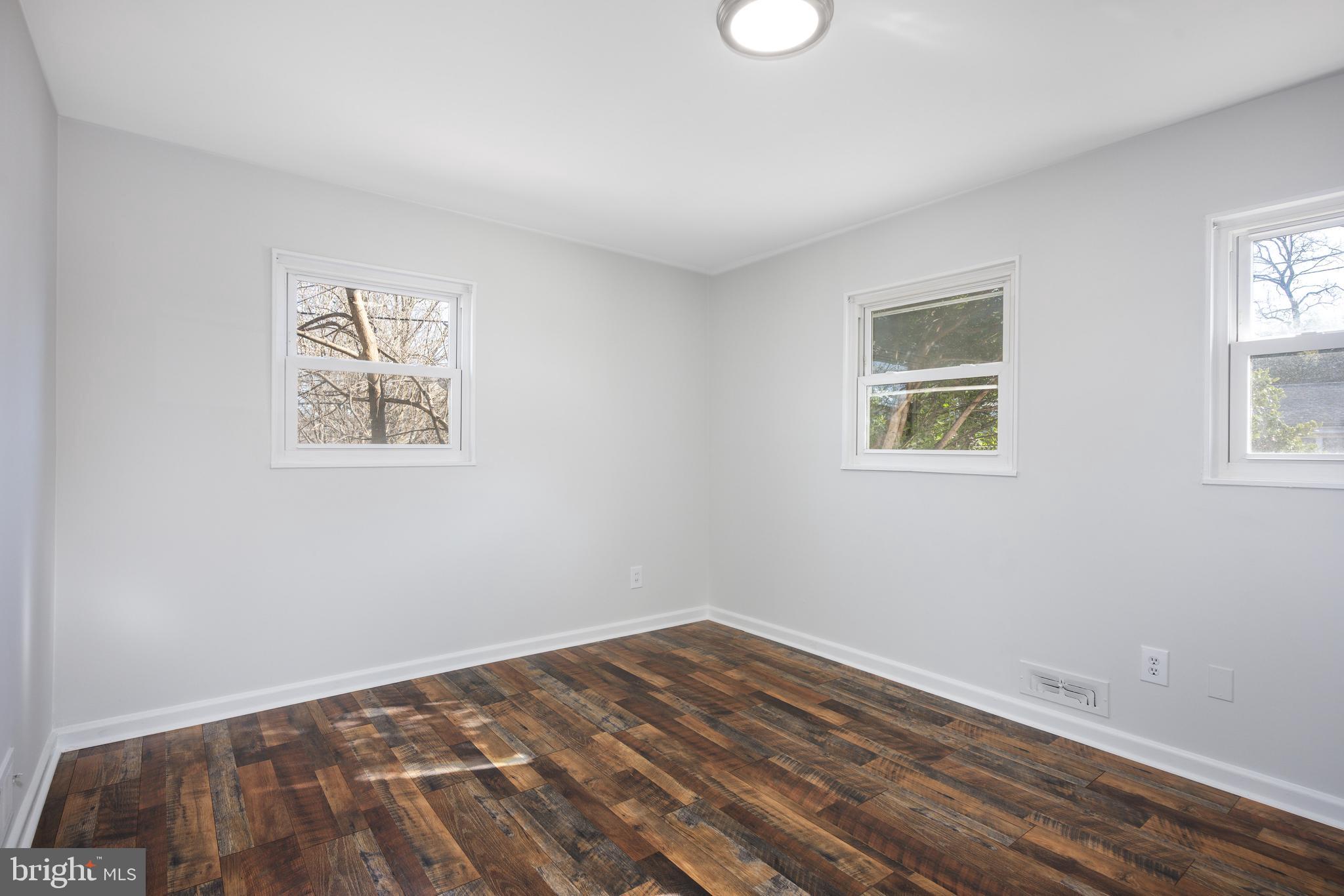 HIGHLAND WOODS - Residential