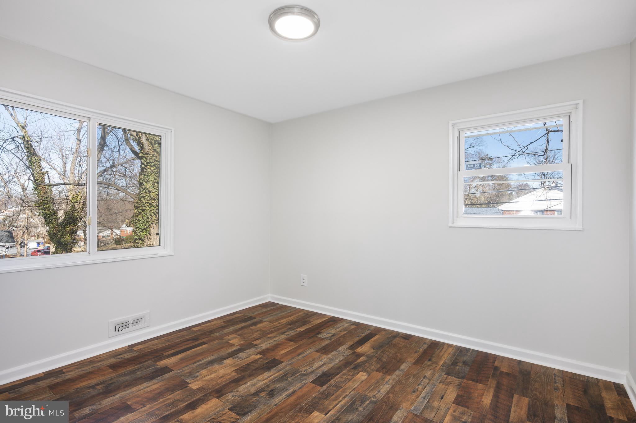 HIGHLAND WOODS - Residential