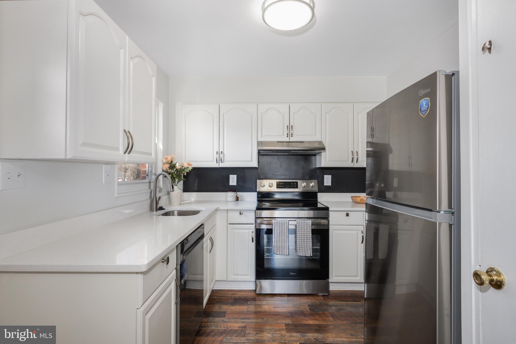 HIGHLAND WOODS - Residential