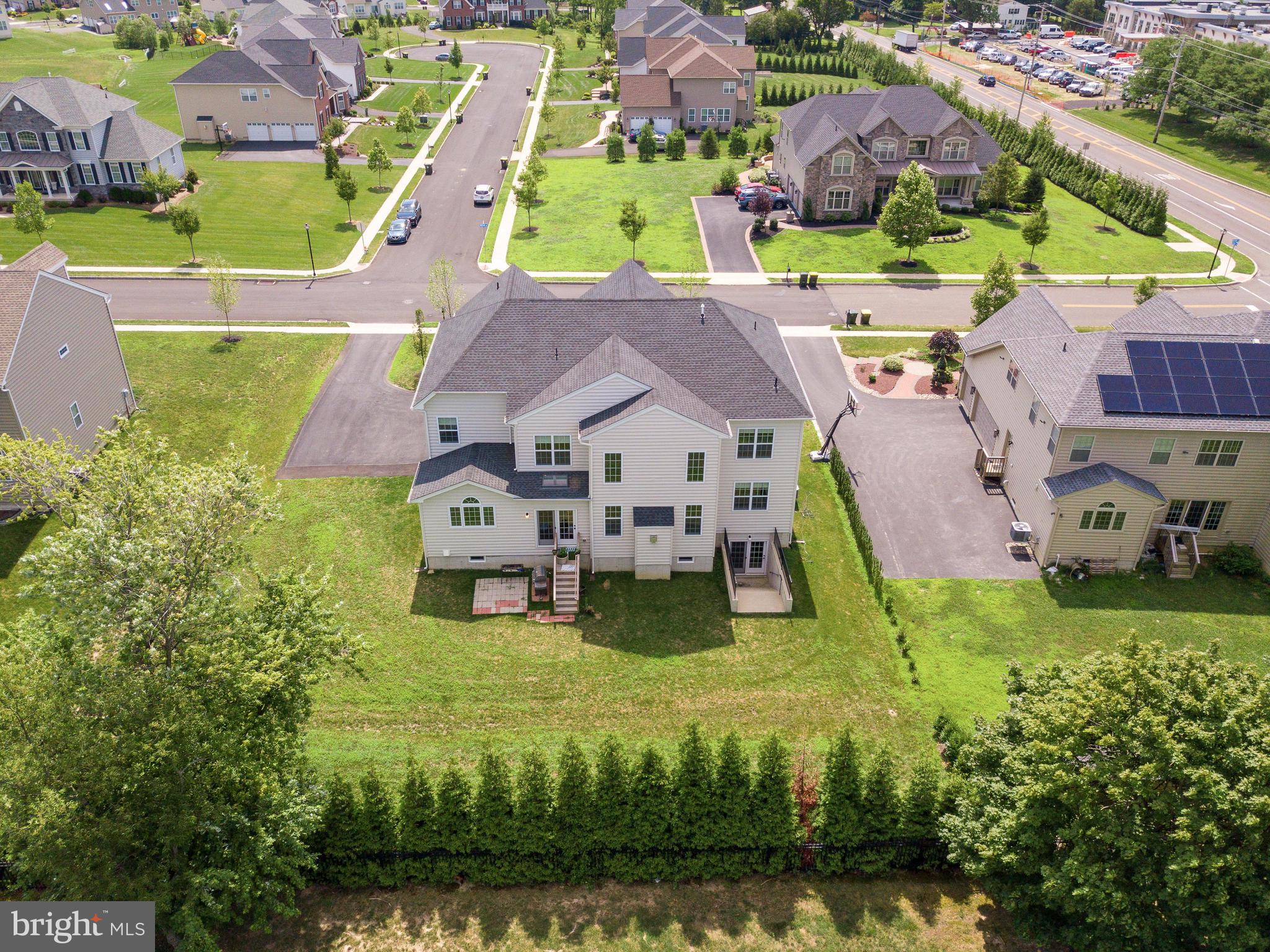 WARRINGTON GLEN - Residential