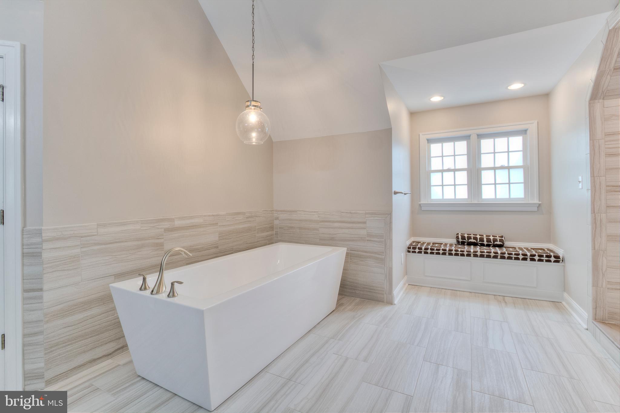 NORTH CLEARVIEW HEIGHTS - Residential